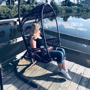 Meet your Posher, Amy